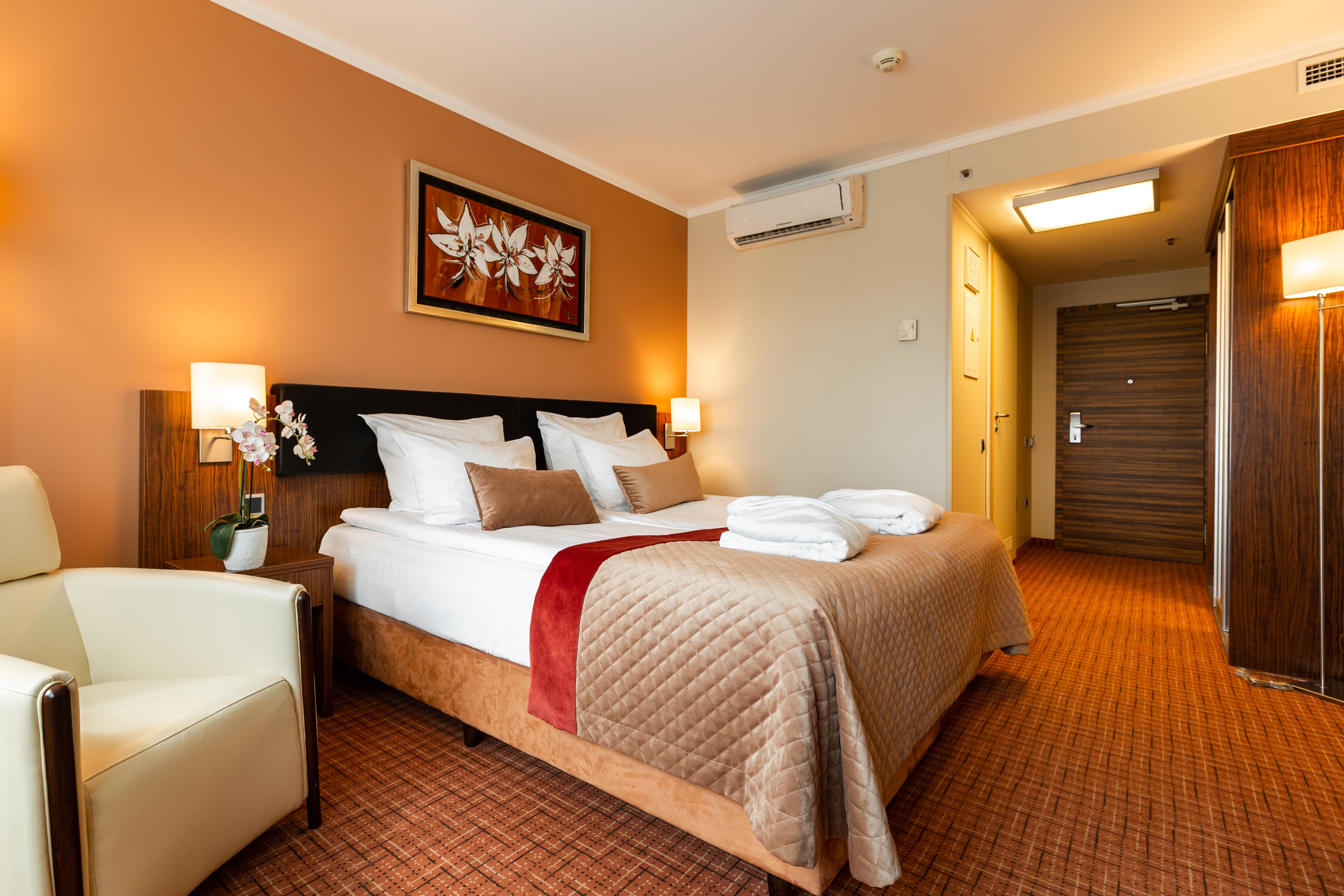 Avalon Hotel & Conferences Riga Luaran gambar