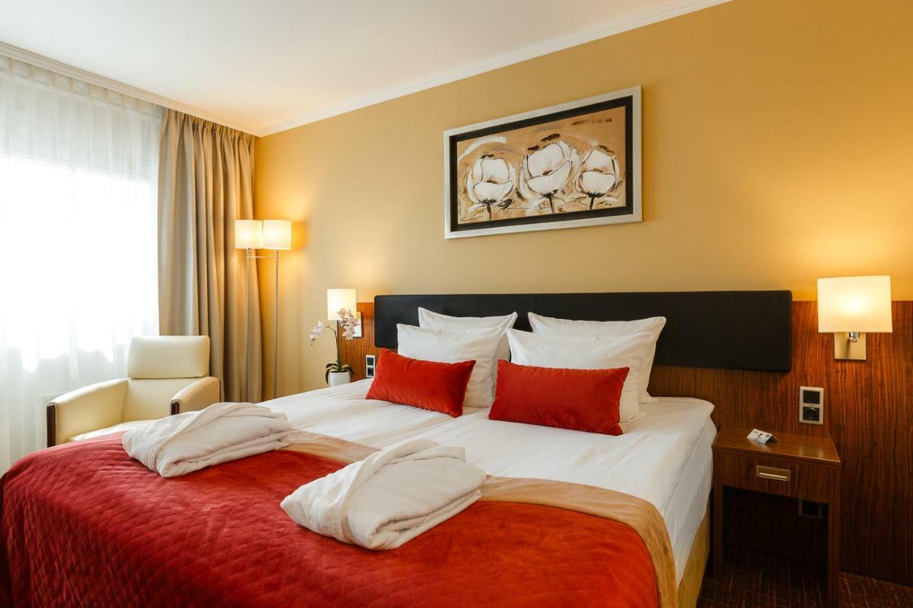 Avalon Hotel & Conferences Riga Luaran gambar