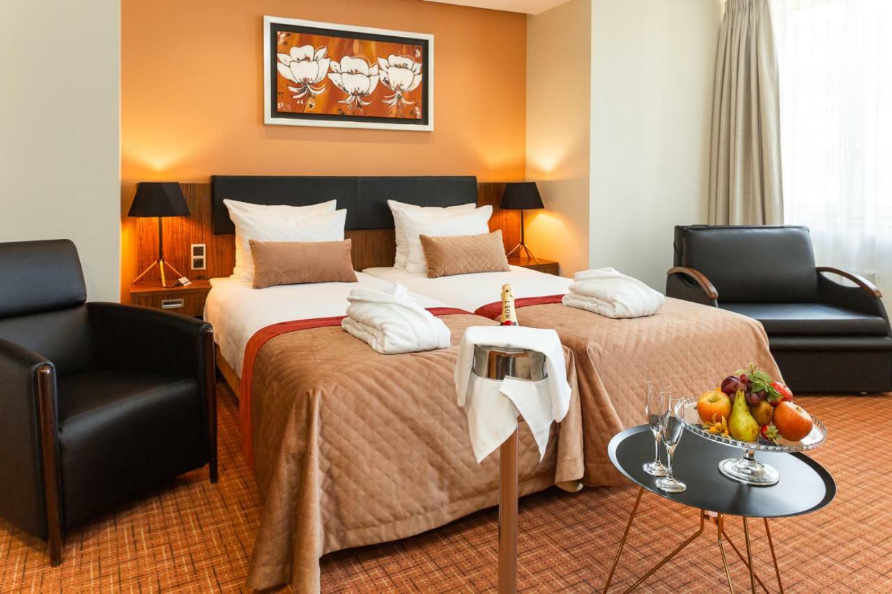 Avalon Hotel & Conferences Riga Luaran gambar